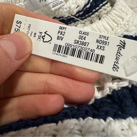 Madewell Crochet-Knit Crewneck Sweater Tank - Picture 5 of 5